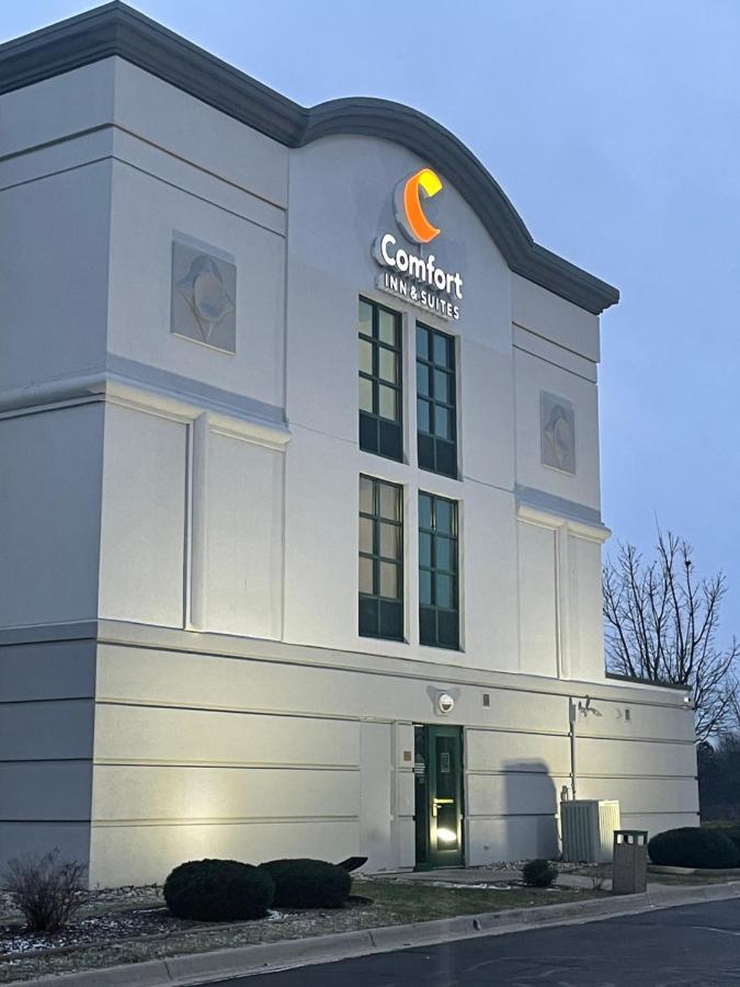 Comfort Inn & Suites Grand Blanc-Flint Zewnętrze zdjęcie