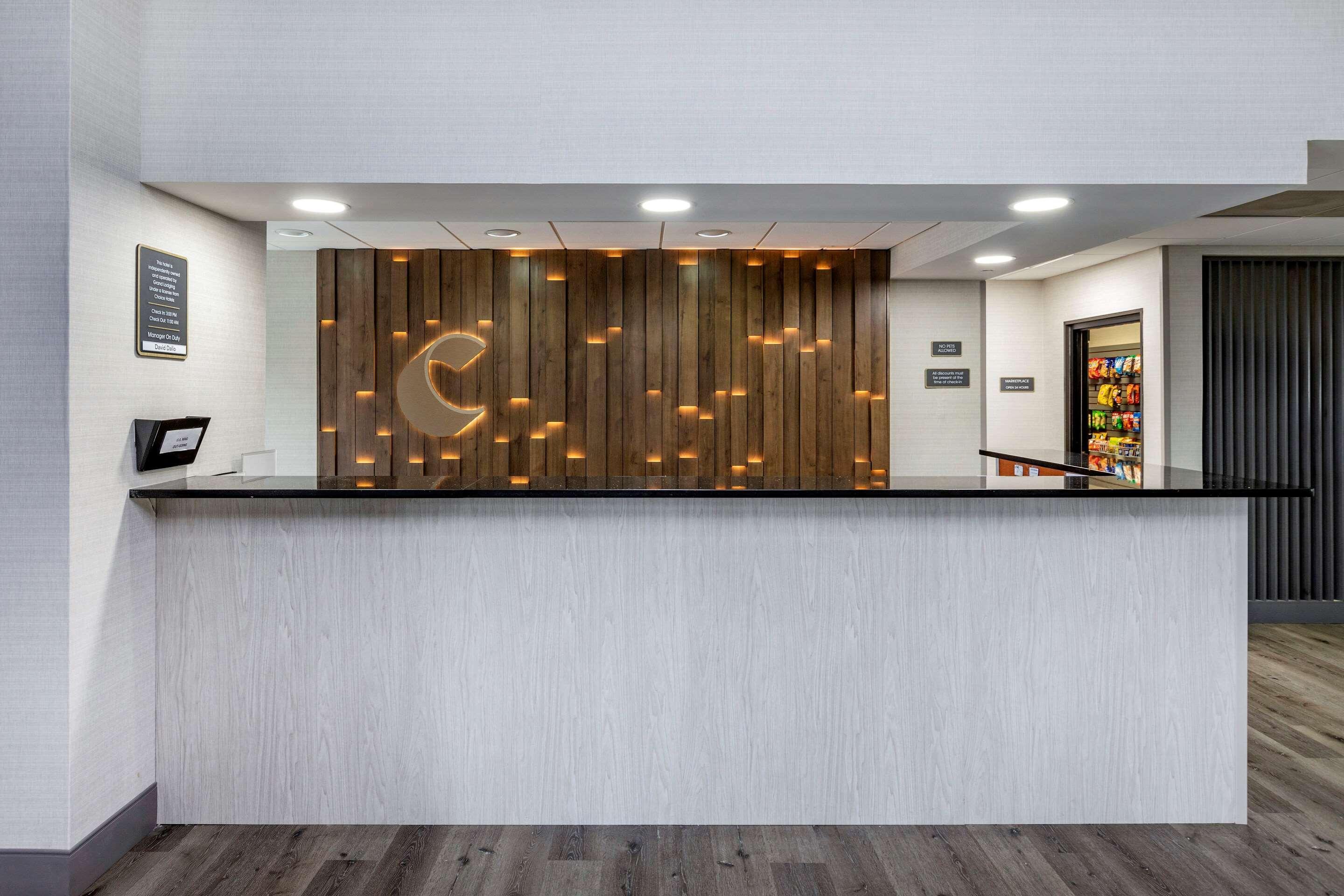 Comfort Inn & Suites Grand Blanc-Flint Zewnętrze zdjęcie