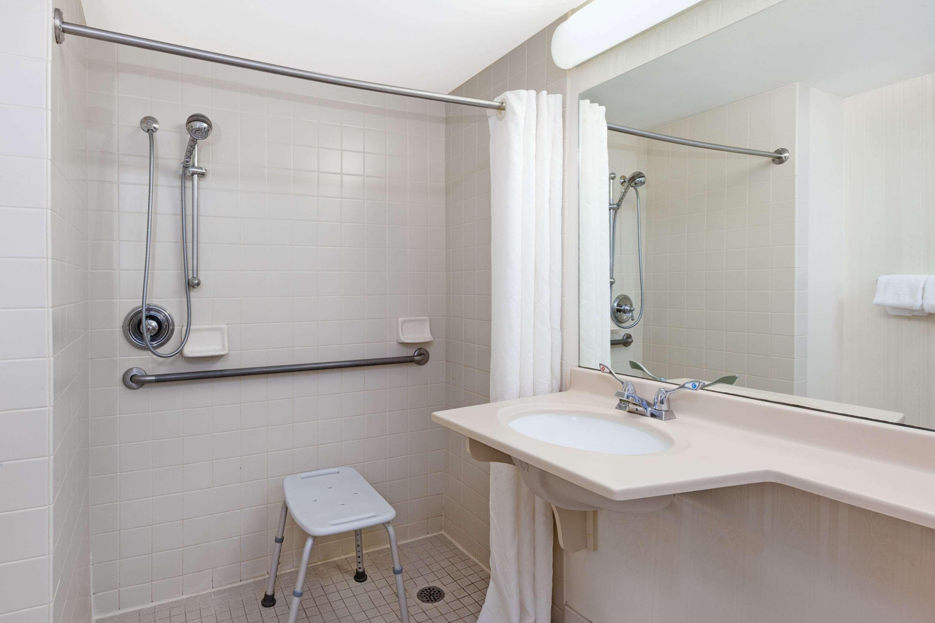 Comfort Inn & Suites Grand Blanc-Flint Zewnętrze zdjęcie