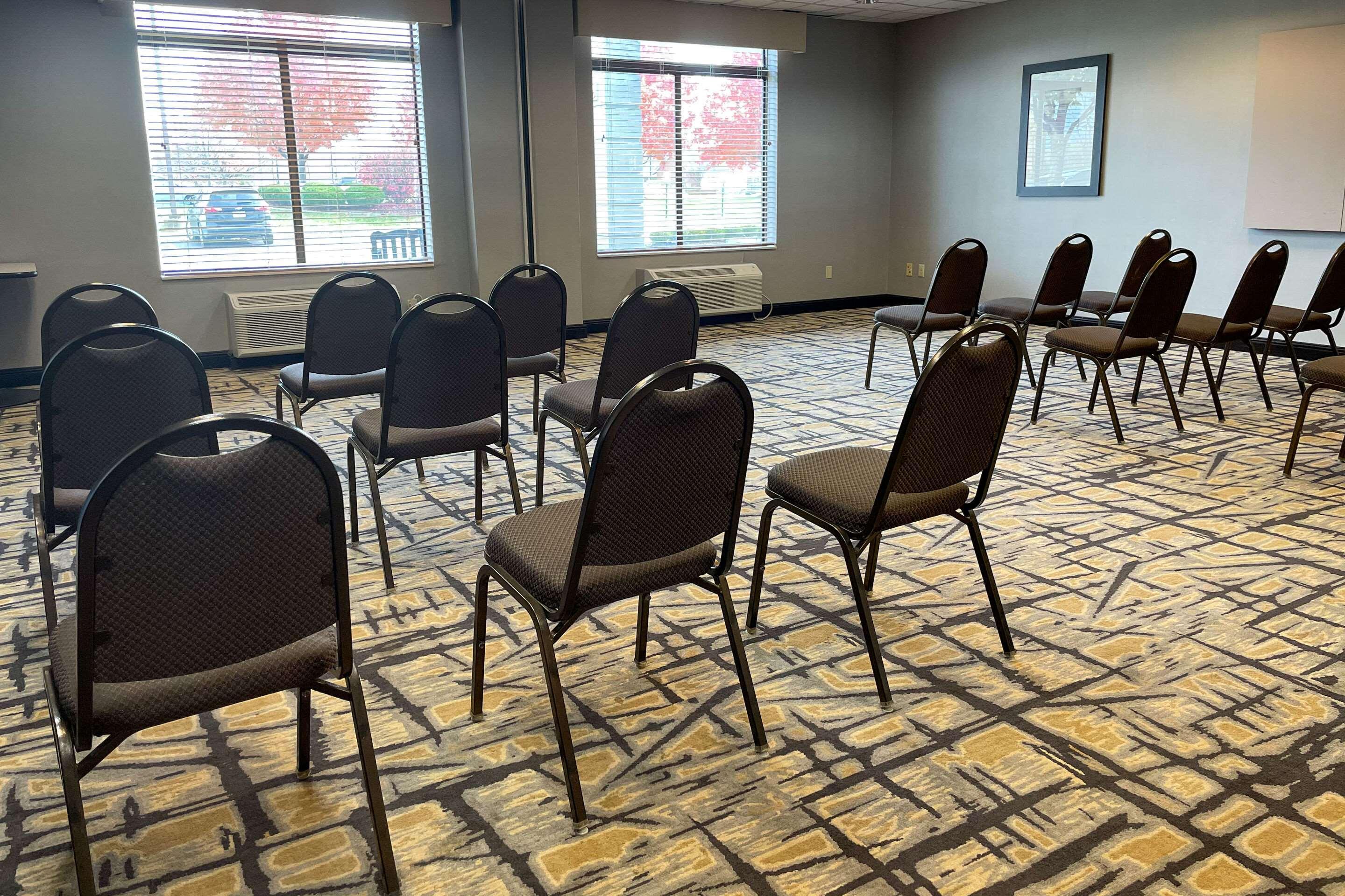 Comfort Inn & Suites Grand Blanc-Flint Zewnętrze zdjęcie